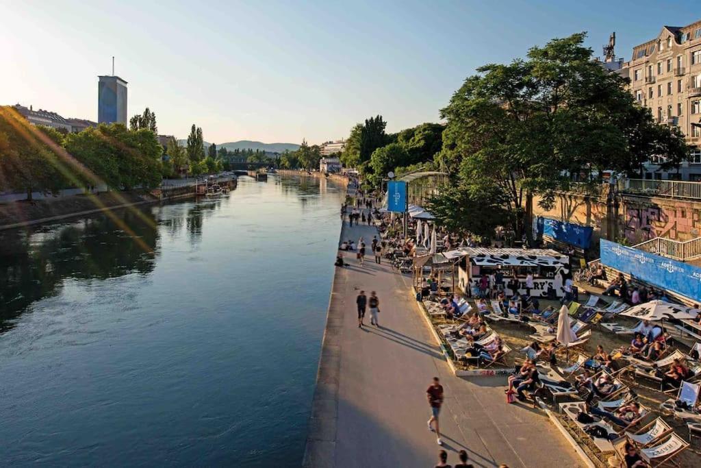 Center Apt In Best Area Near Park & Danube 20'To Airport Apartment เวียนนา ภายนอก รูปภาพ